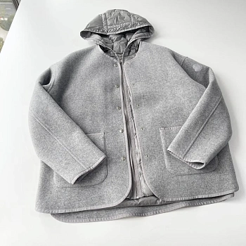 Куртки И Пуховики Женские Moncler 1009280