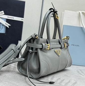 Сумки На Ремне Женские Prada 11682124