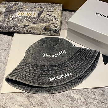 Головные Уборы Balenciaga 17032