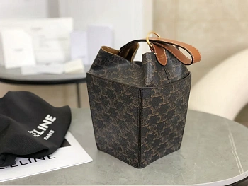 Сумки На Ремне Женские Celine 133535