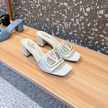Сандалии Женские Valentino 11892102