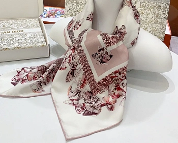 Платки Christian Dior 11148537