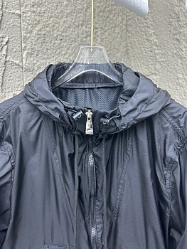 Куртки И Пуховики Женские Moncler 11461535
