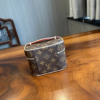 Клатчи Женские Louis Vuitton 340523