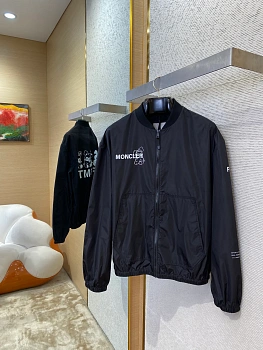 Куртки И Пуховики Мужские Moncler 658757