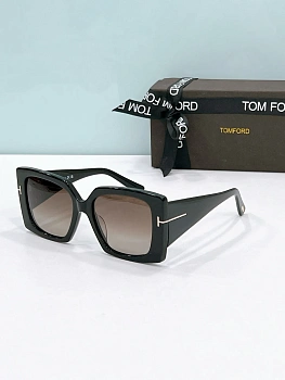 Очки Tom Ford 770068