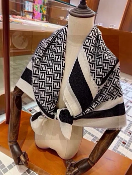 Шарфы Fendi 262375