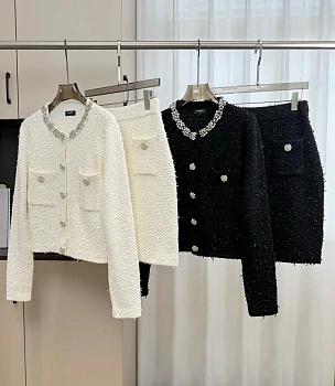 Костюмы Женские Chanel 5023263