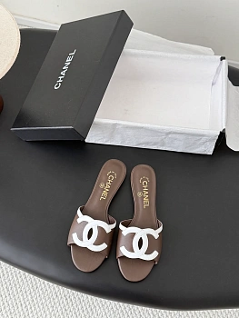 Шлепанцы Женские Chanel 11668890