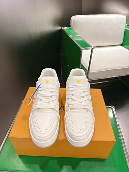 Кроссовки Женские Louis Vuitton 13152717