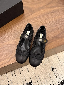 Туфли Женские Chanel 11529424