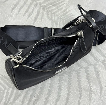 Сумки На Ремне Женские Prada 11627363