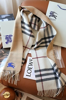 Шарфы Burberry 1641