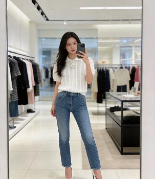 Топы Женские Vetements 11747202