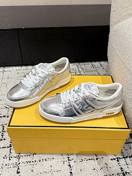 Кроссовки Женские Fendi 11567554