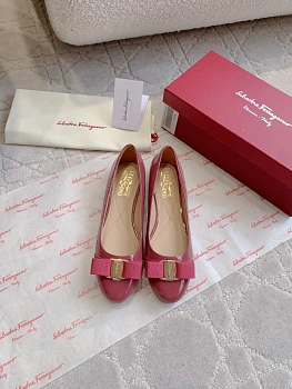 Балетки Женские Salvatore Ferragamo 11870087