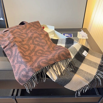Шарфы Burberry 1303454