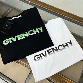 Футболки Женские Givenchy 10620096