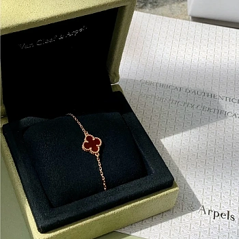Бижутерия Van Cleef & Arpels 151449