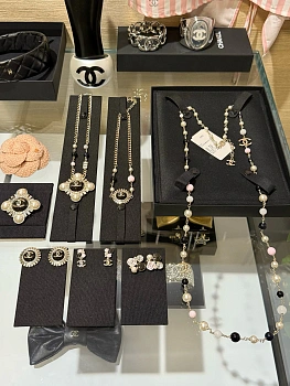 Бижутерия Chanel 260446