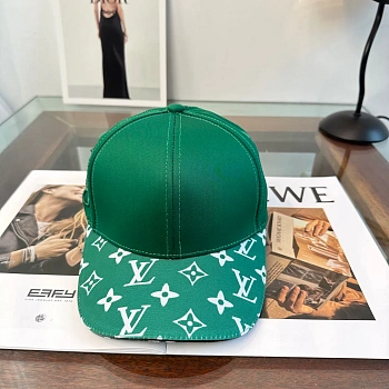 Головные Уборы Louis Vuitton 11689431