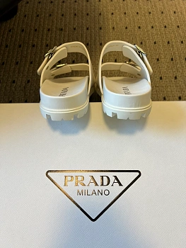 Сандалии Женские Prada 10496664