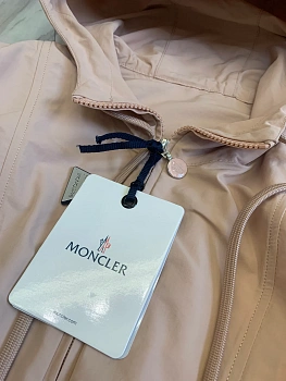 Куртки И Пуховики Женские Moncler 11408030