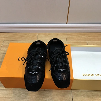 Кроссовки Женские Louis Vuitton 1590966