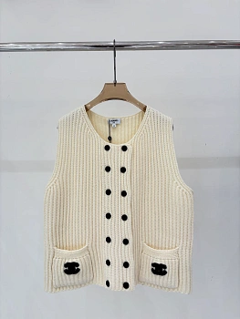 Жилеты Женские Chanel 5050270