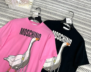 Футболки Женские Moschino 3459324