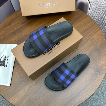 Шлепанцы Женские Burberry 587967