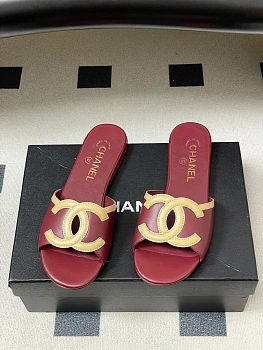 Шлепанцы Женские Chanel 11627614