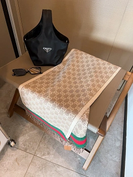 Шарфы Gucci 1214756