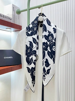 Платки Chanel 13119715