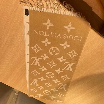 Шарфы Louis Vuitton 824081