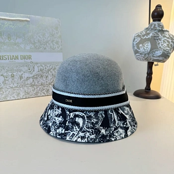 Головные Уборы Christian Dior 288339