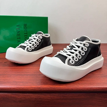 Кроссовки Мужские Bottega Veneta 13435973