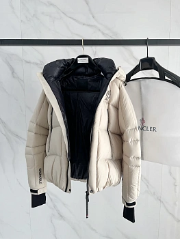 Куртки И Пуховики Мужские Moncler 1624252
