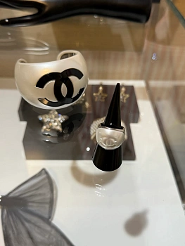 Бижутерия Chanel 360421