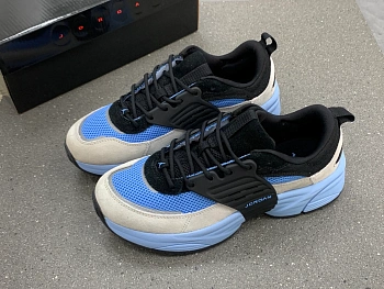 Кроссовки Мужские Air Jordan 1261110