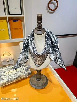 Шарфы Christian Dior 21990
