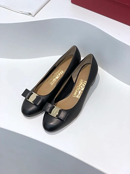 Туфли Женские Salvatore Ferragamo 20027