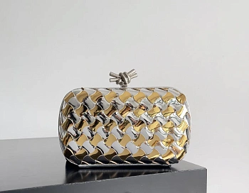 Клатчи Женские Bottega Veneta 1037165