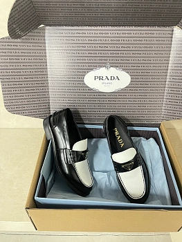 Лоферы Женские Prada 8730