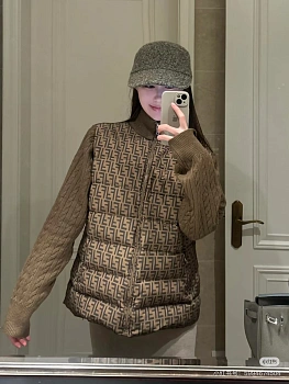 Куртки И Пуховики Женские Fendi 5380147