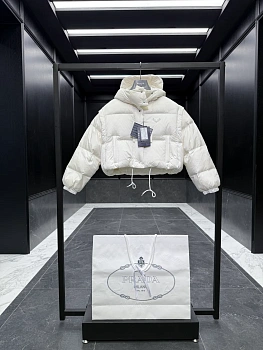 Куртки И Пуховики Женские Prada 1319589