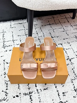 Босоножки Женские Louis Vuitton 13070822