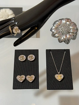 Бижутерия Chanel 11736797