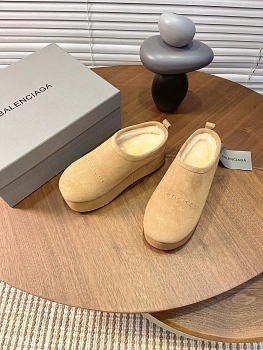 Тапочки Женские Balenciaga 455038