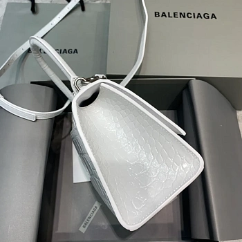 Классические Сумки Женские Balenciaga 11864271